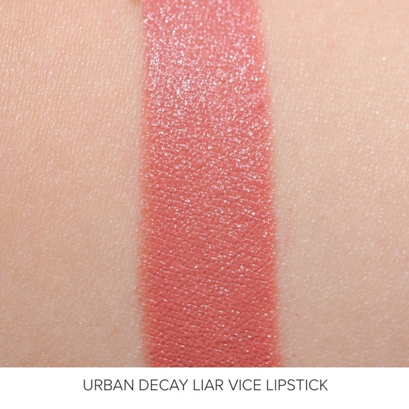Urban Decay Vice Lipstick Liar - Picture 13 of 16